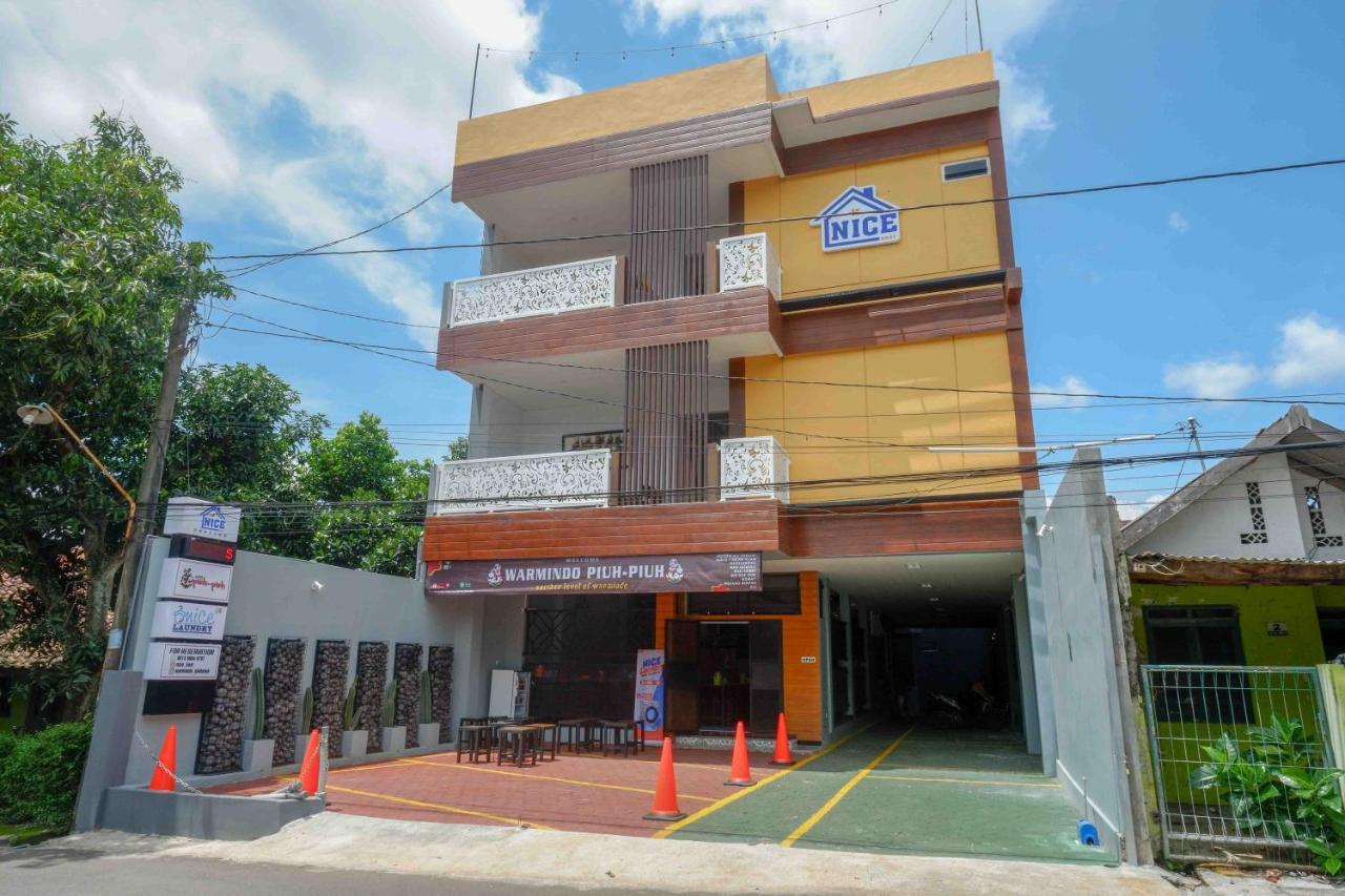 Reddoorz Plus Near Patung Kuda Undip Jatingaleh ภายนอก รูปภาพ