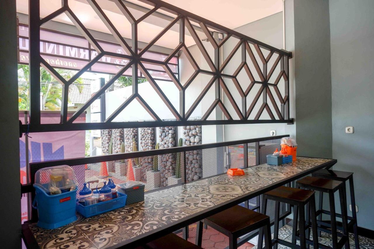 Reddoorz Plus Near Patung Kuda Undip Jatingaleh ภายนอก รูปภาพ