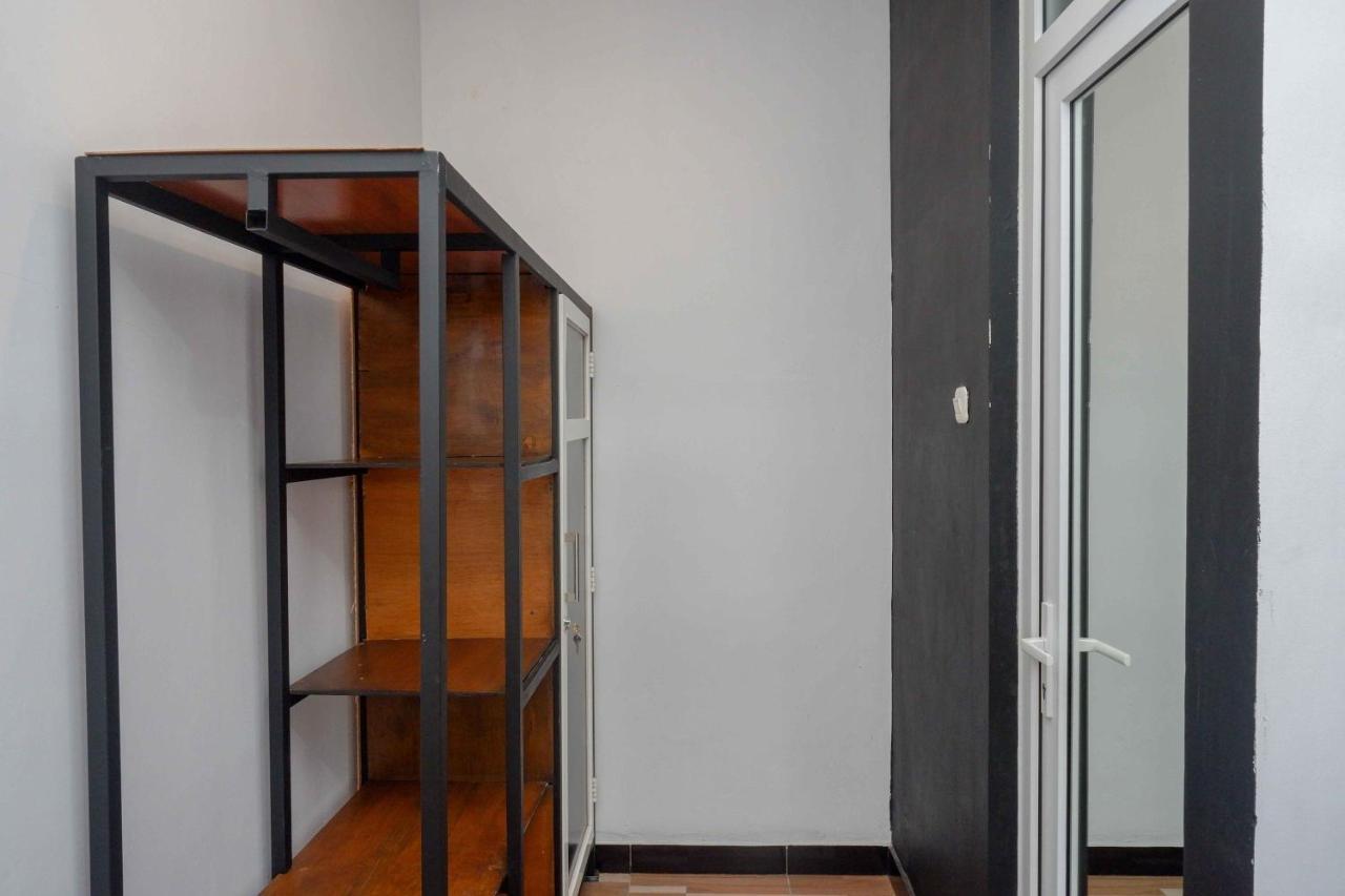 Reddoorz Plus Near Patung Kuda Undip Jatingaleh ภายนอก รูปภาพ