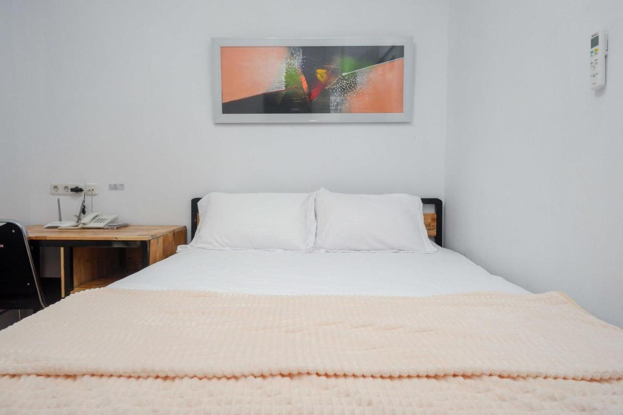Reddoorz Plus Near Patung Kuda Undip Jatingaleh ภายนอก รูปภาพ