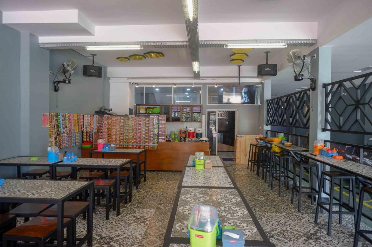 Reddoorz Plus Near Patung Kuda Undip Jatingaleh ภายนอก รูปภาพ